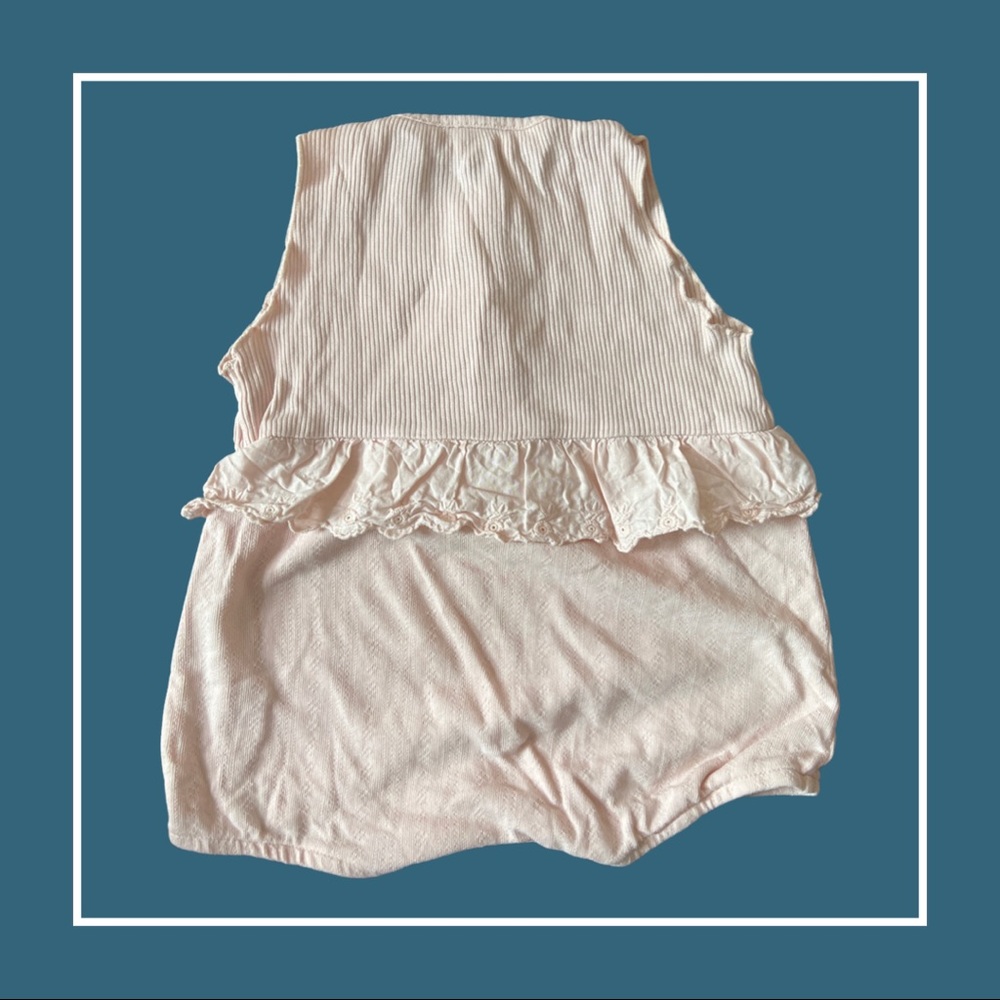 Powder Pink Ribbed Ruffle Onesie—6m - Picture 2 of 3